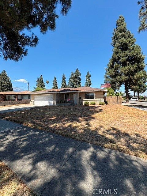 1st image of 1634 N Madera Ave