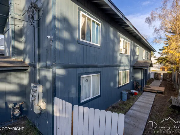 432 N Bunn St, Anchorage, AK 99508