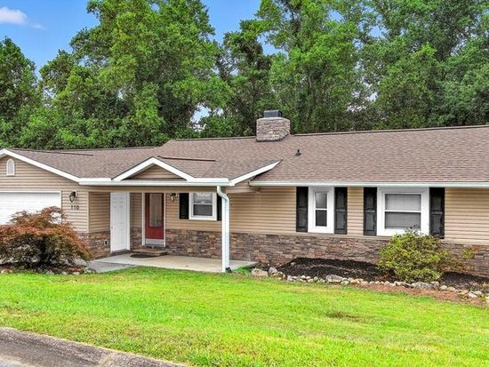 110 Ogden Cir, Oak Ridge, TN 37830