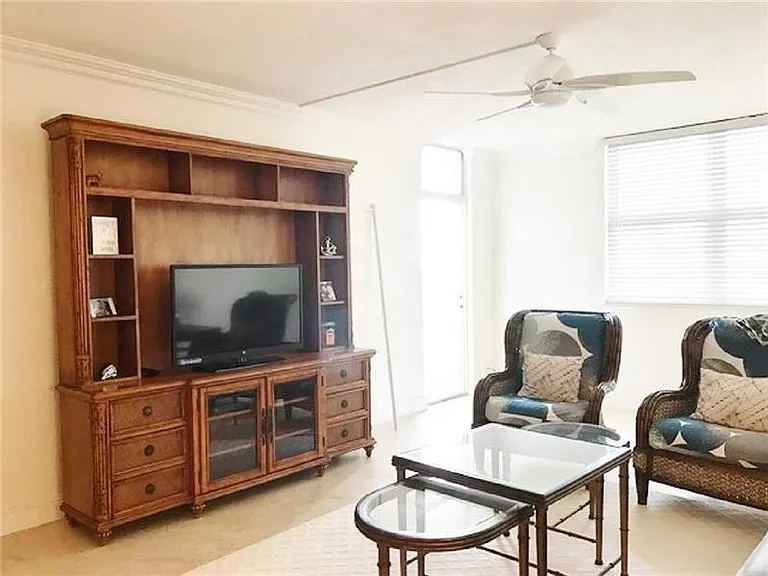 4250 Galt Ocean Dr #15A — Photo 12