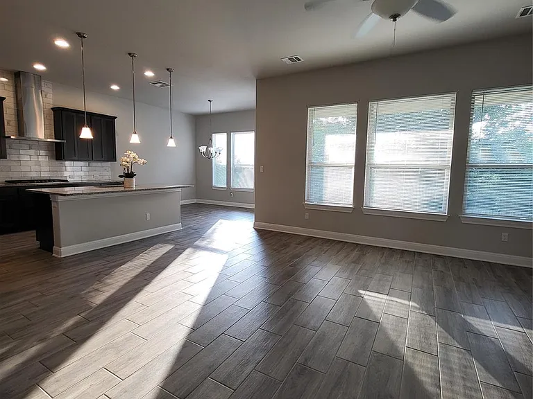 3750 E Palm Valley Blvd #22 — Photo 29