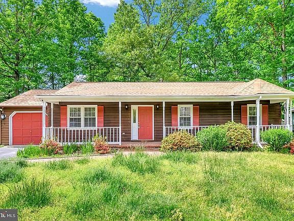 2nd image of 10716 Holleybrooke Dr
