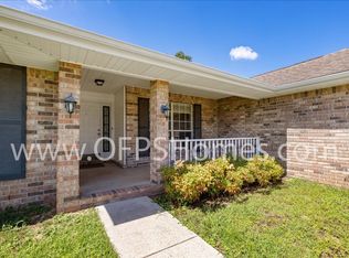 5163 Whitehurst Ln, Crestview, FL 32536