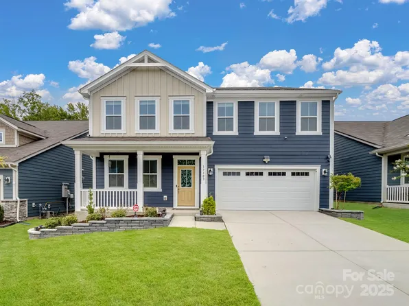 17409 Carolina Hickory Dr, Huntersville, NC 28078