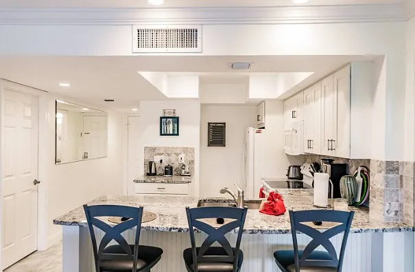 600 Neapolitan Way #454 — Photo 7