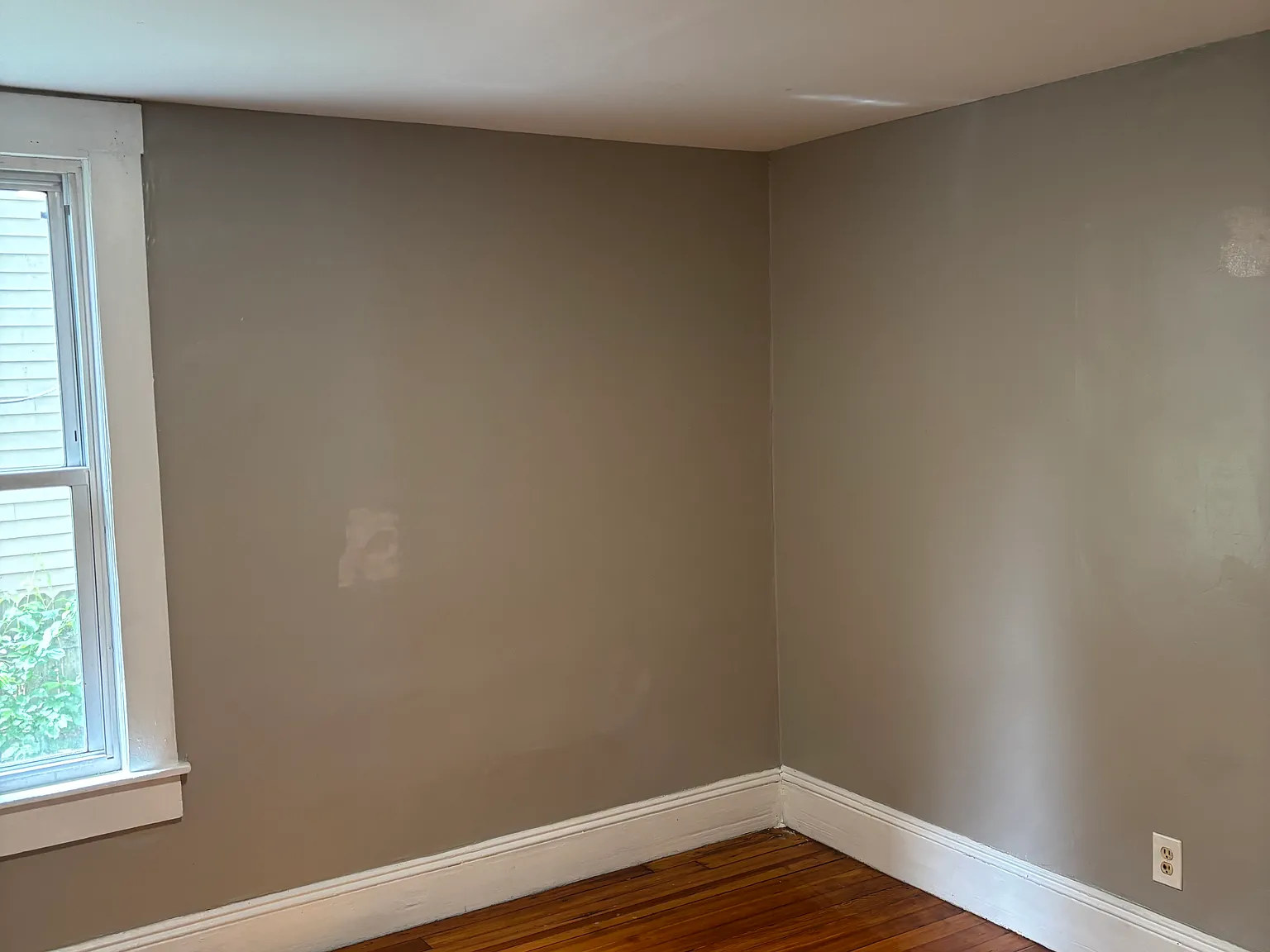 3 bed, 800 sqft, $1,800 — Photo 3