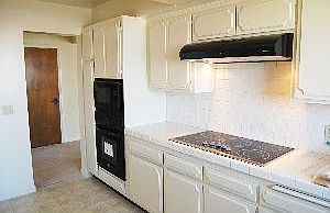 5th image of 4145 Mesa St