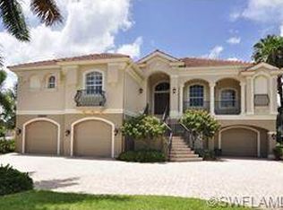 27200 Driftwood Dr, Bonita Springs, FL 34135