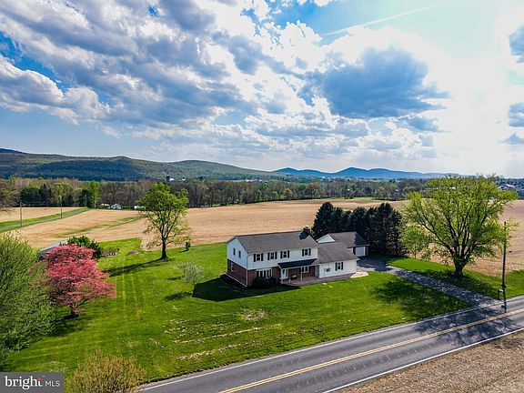 5th image of 1393 Lutztown Rd