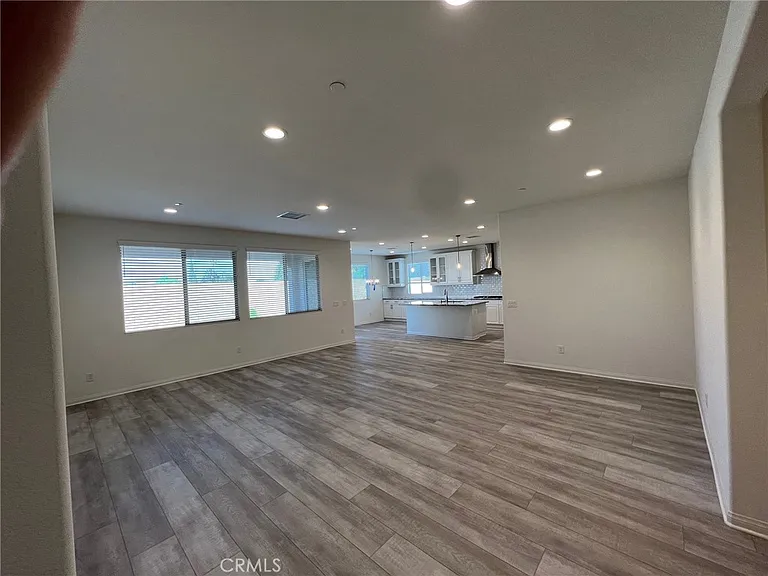 9413 Venetian Way — Photo 7