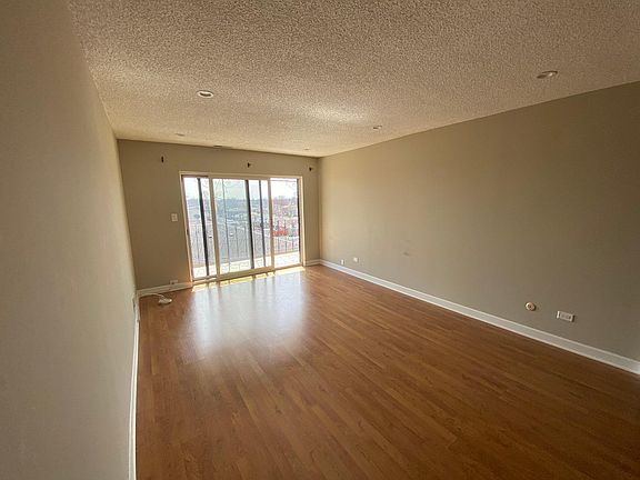 2nd image of 7525 W Lawrence Ave Unit 508
