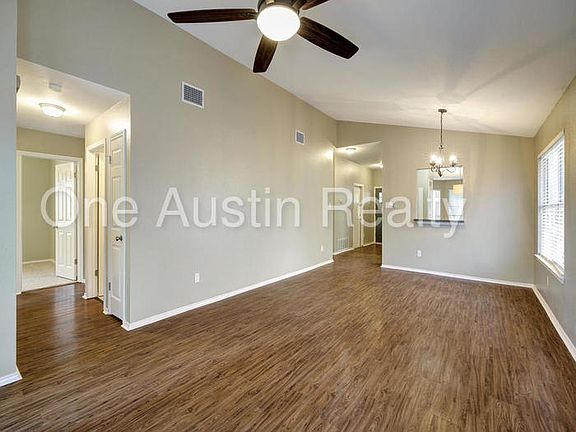 5th image of 1512 Sundance Dr