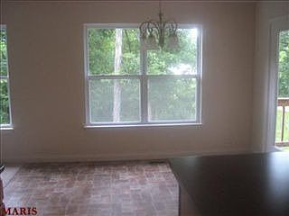 5th image of 101 Sugar Creek Dr
