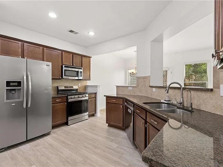3377 Vintage Cir SE — Photo 7