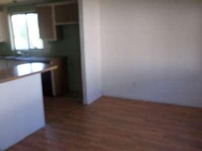 4th image of 3963 Hemlock Ave