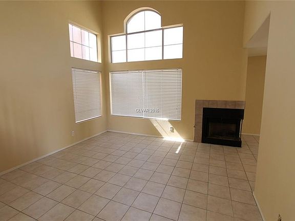 5th image of 5147 Silverheart Ave