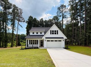 701 Sunset Dr, Carthage, NC 28327