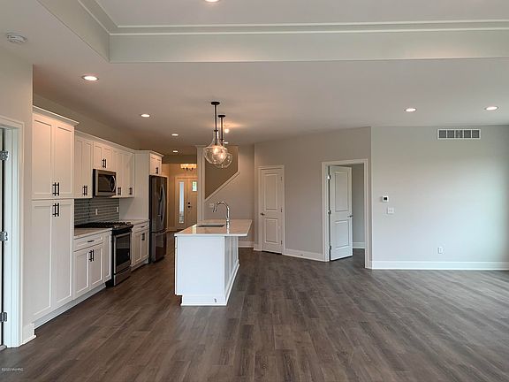 5th image of 4714 Dune Grass Ln #50