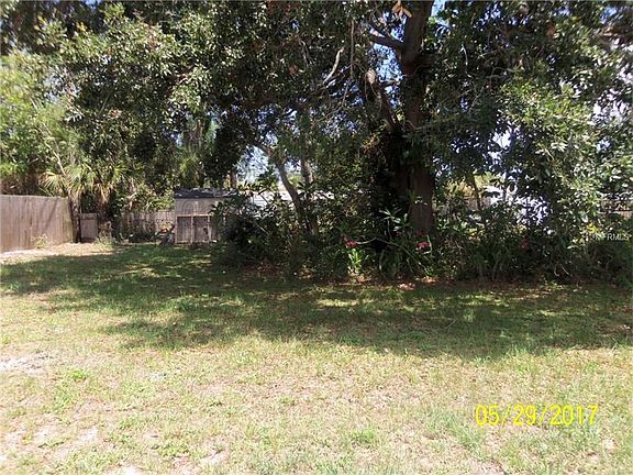 4th image of 2755 Fountain Cir