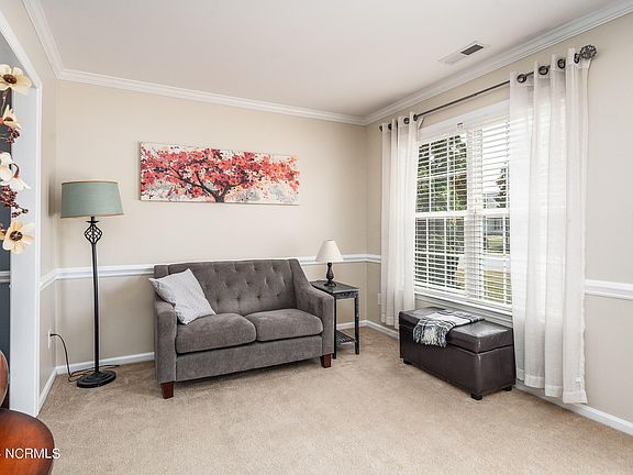 3rd image of 3501 Langston Boulevard