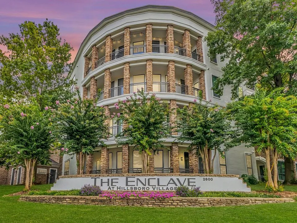 2600 Hillsboro Pike #130