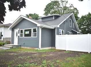 68 Shonnard Ave, Freeport, NY 11520