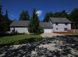 9344 Old Mead Rd, Houghton Lake, MI 48629