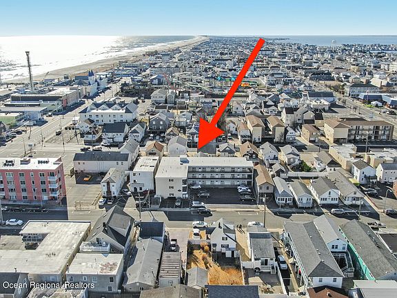 5th image of 47 Fremont Ave #B5