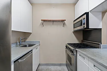 Rented by Nest Seekers International