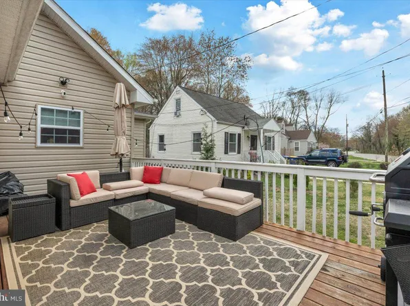 6519 Woodland Rd, Suitland, MD 20746