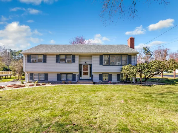 181 Weeping Willow Lane, Fairfield, CT 06825