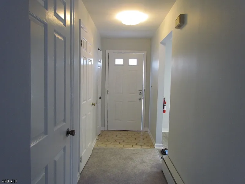 2 bed, 2.5 bath, $2,500 — Photo 2