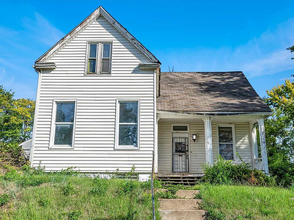 1st image of 1041 Garth Ave