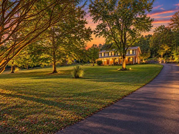 815 Rodney Dr, Nashville, TN 37205