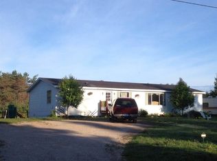 1211 Bellmer Rd, Petoskey, MI 49770