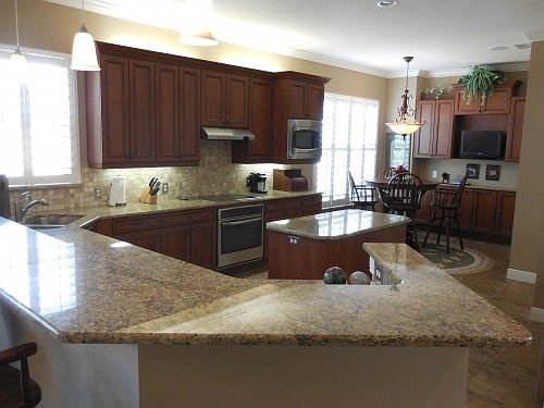 5th image of 1809 Lancashire Dr