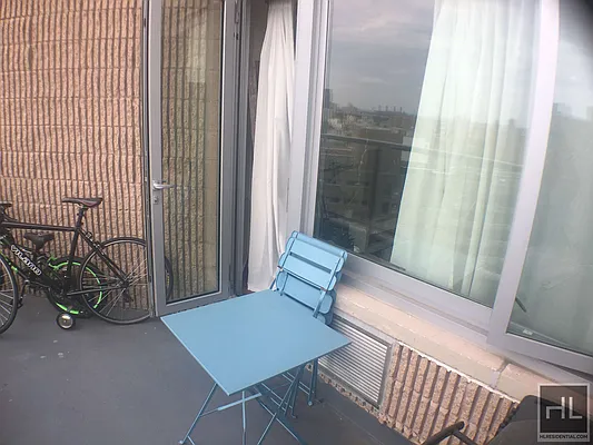 Rented by Highline Residential | media 34