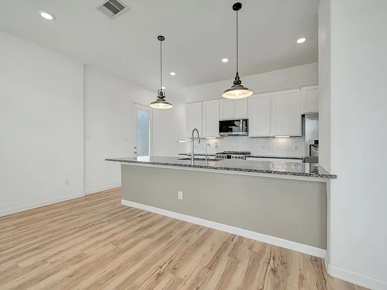 10630 Cabot Trl — Photo 12