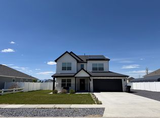 582 S Lakeside Dr, Franklin, ID 83237