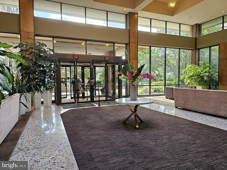 3709 S George Mason Dr #710 — Photo 38