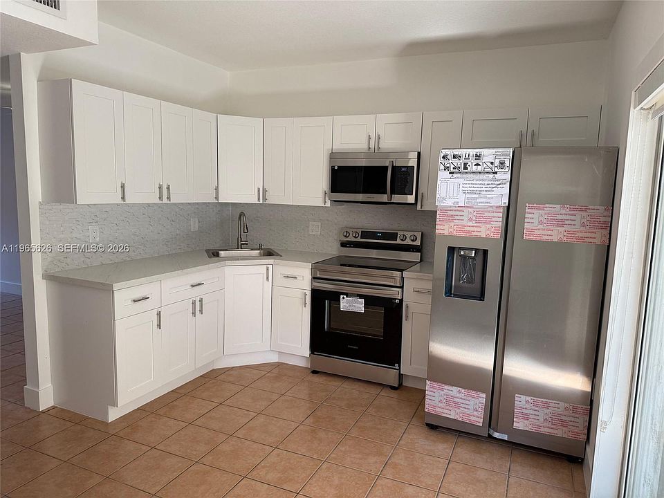 1st image of 209 NW 109th Ave APT 408