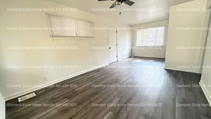 22 Barbara Dr — Photo 3