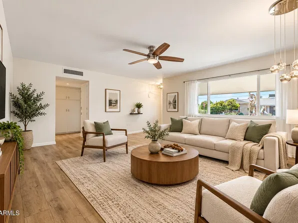 10002 W DESERT HILLS Drive, Sun City, AZ 85351