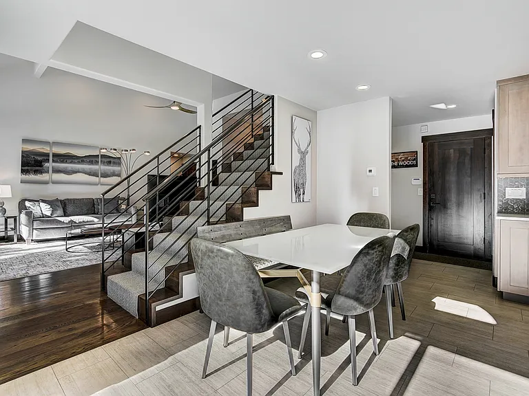 331 Lakeshore Loop — Photo 17