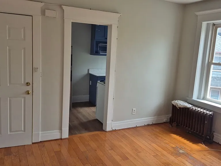 1363 Delaware Ave #3 — Photo 3