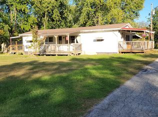 10446 N State Highway H, Pleasant Hope, MO 65725