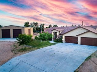 3834 Packsaddle Rd, Kingman, AZ 86401