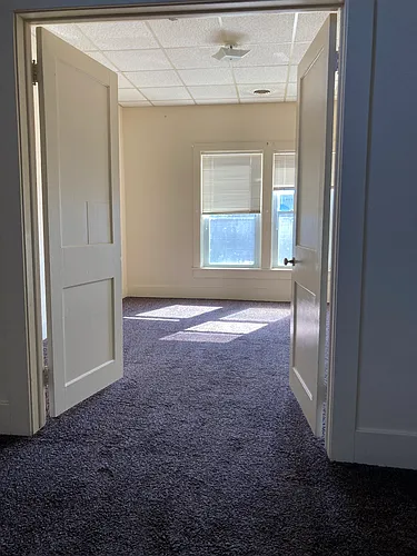 115 1/2 N Superior St #1 Photo 1