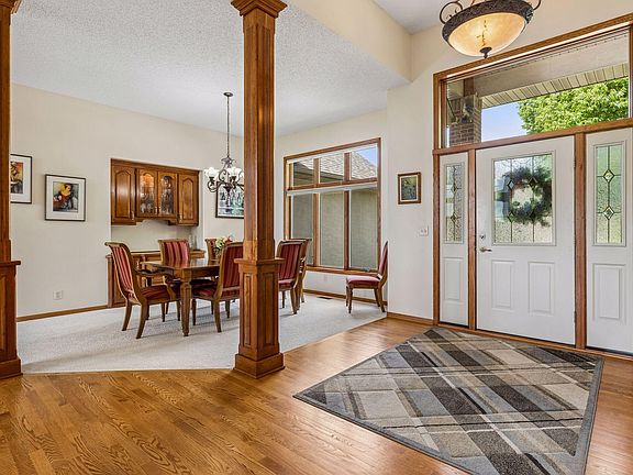 4th image of 2434 Arnold Palmer Dr