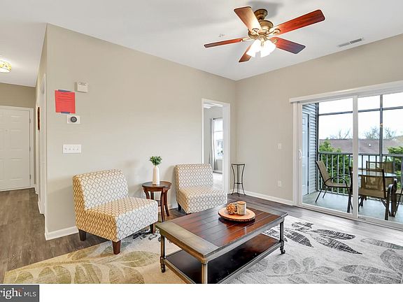 4th image of 34682 Villa Cir Unit 4305